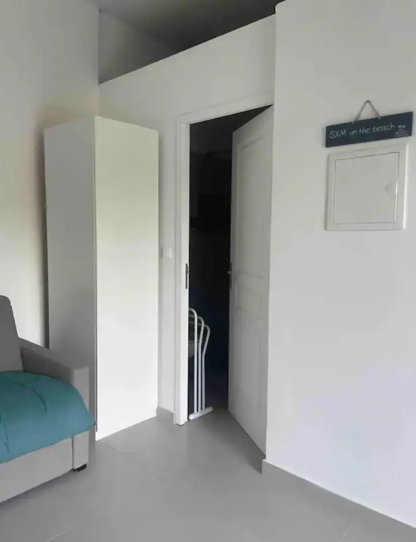 Logement Insolite Sous Les Tropiques La Savane Apartment